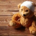 Study Challenges Screen Rest Guidelines After Pediatric Concussion